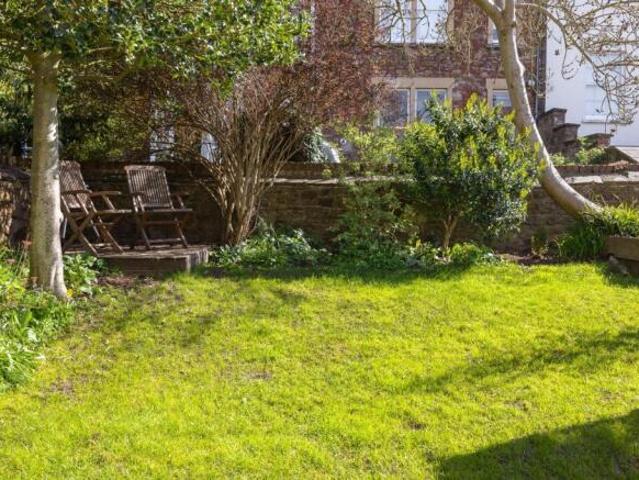 Flat for sale in Feckenham, City Of Bristol