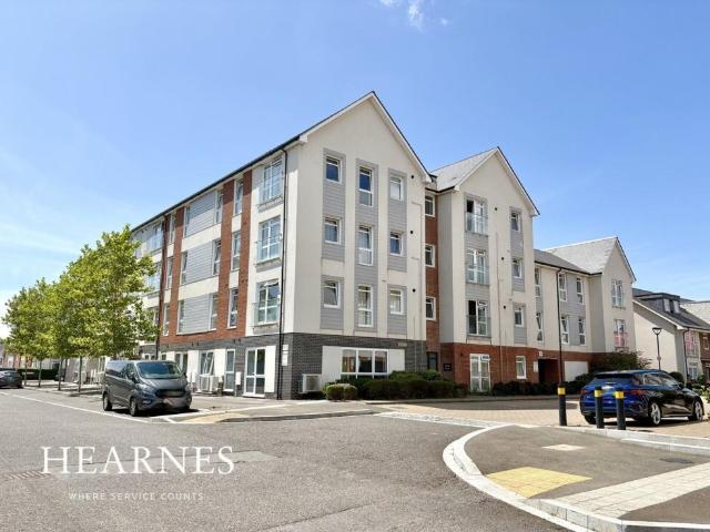 Flat for sale in Hamworthy