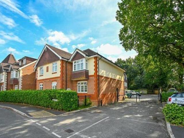 House for sale in Row Town, Surrey