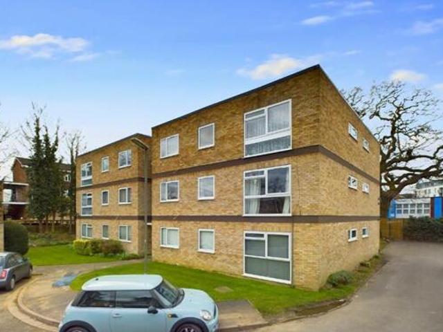 House for sale in Row Town, Surrey