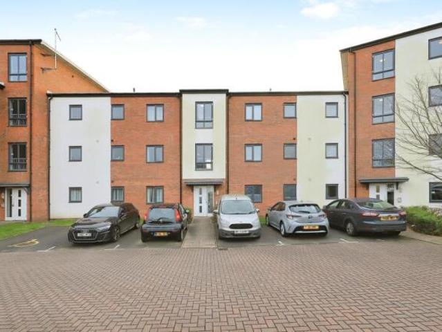 Flat for sale in Oxley, West Midlands