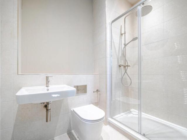 Flat for sale in Hampshire