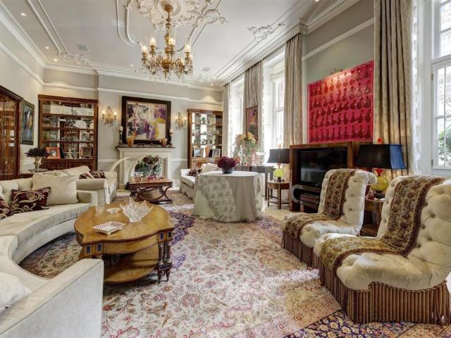 Flat for sale in Cat Hill