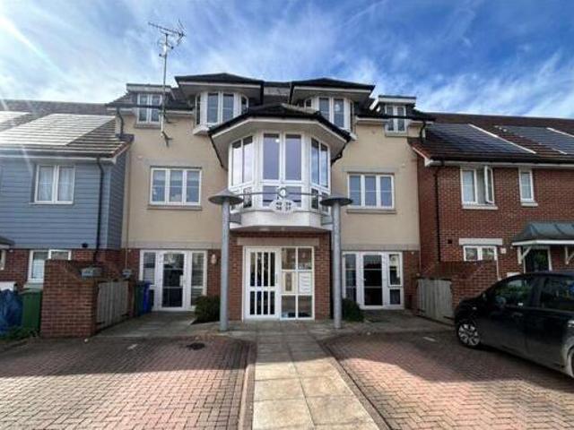 House for sale in North Town, Aldershot