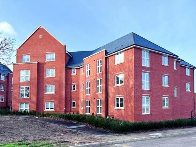 House for sale in Gun Hill Park, Aldershot