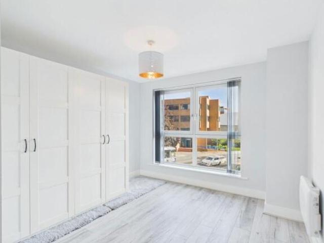 Flat for sale in Basingstoke, Basingstoke and Deane
