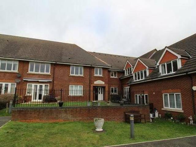 House for rent in Lyons, Greater London