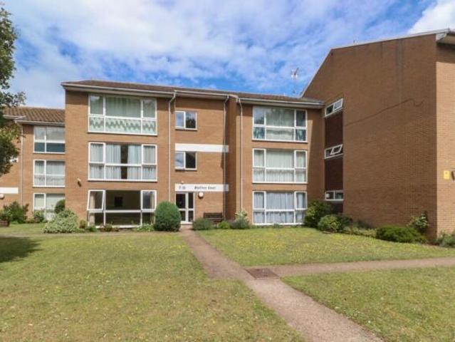 Flat for sale in Birchington, Acol