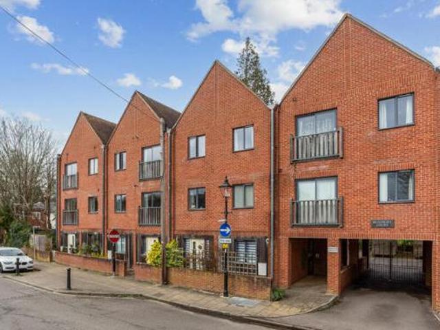 House for sale in Bolton Low Houses, Hampshire