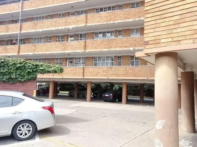 Flat for sale in Pretoria