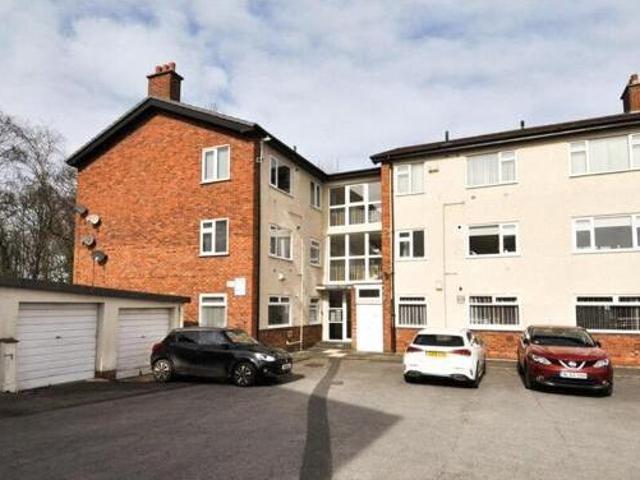 House for sale in Birkenhead, Liverpool City Region