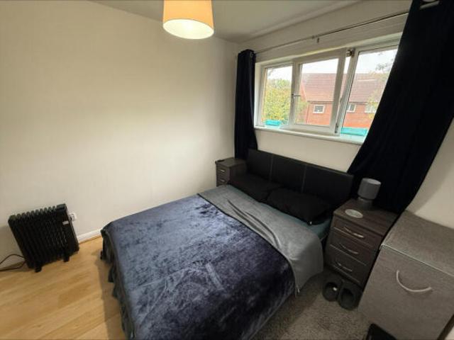 Flat for sale in Dutton, Cheshire