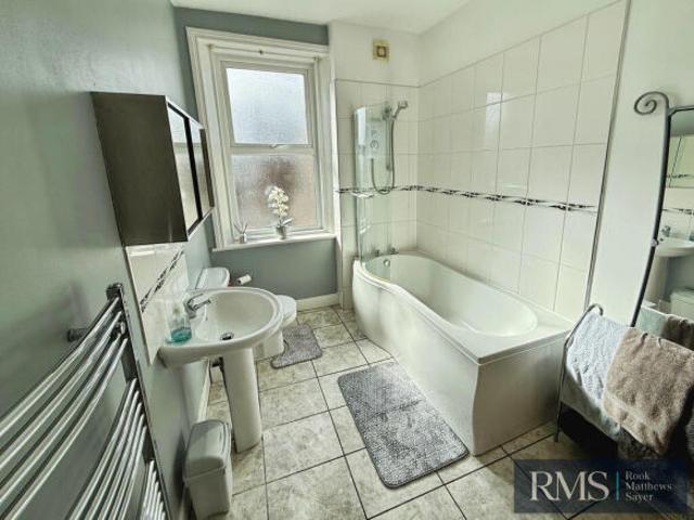 Flat for sale in Coxlodge, Tyne And Wear