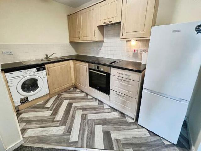 Flat for sale in Lee Bank, Greater Manchester