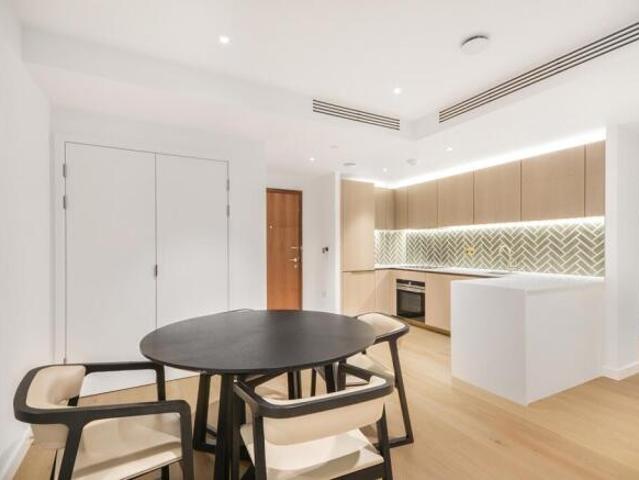 Flat for sale in Cat Hill