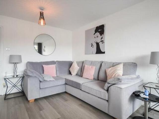House for sale in Brentford End, Greater London