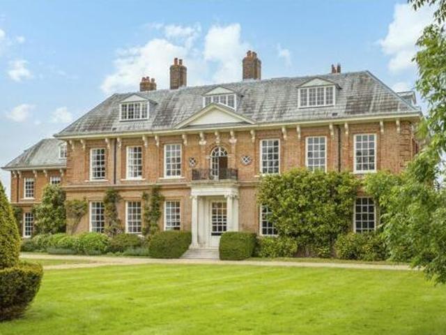 House for sale in Hertford, Colliers End
