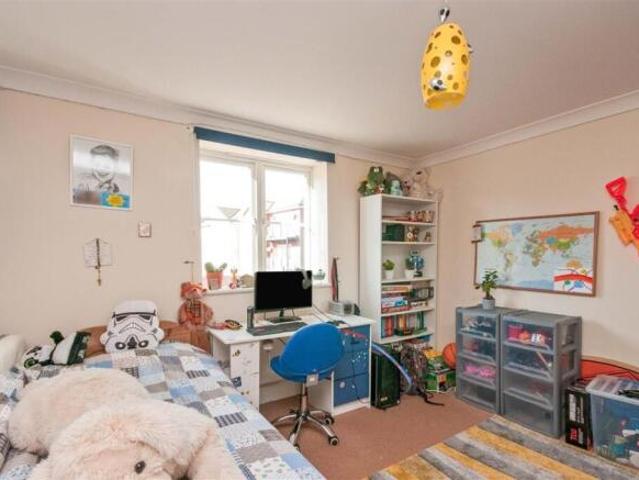 Flat for sale in Sovereign Harbour, Eastbourne