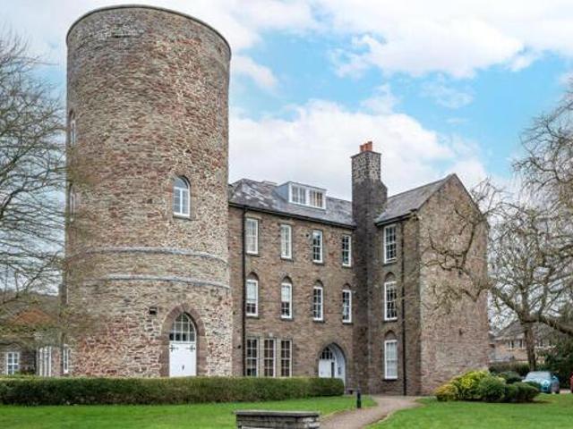 House for sale in Feckenham, City Of Bristol