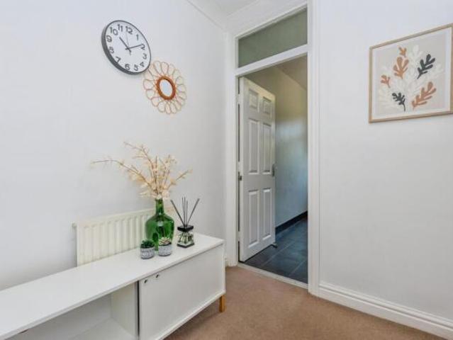 Flat for sale in Georgia, Greater Manchester