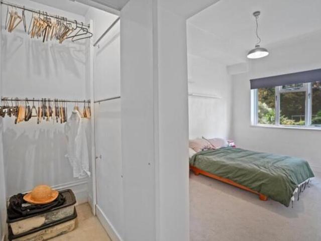 Flat for sale in East Dulwich, Greater London