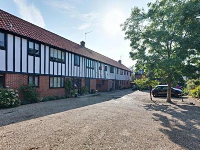 House for sale in Noak Bridge, Essex