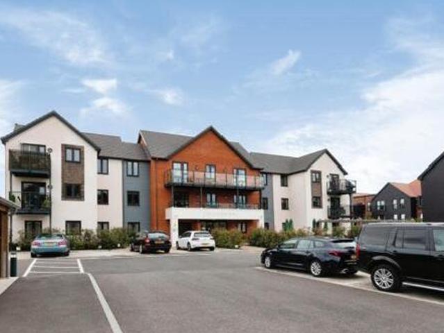 House for sale in Hounsome Fields, Priest Down