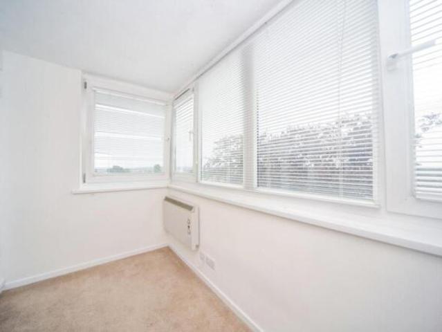Flat for sale in Barton Stacey, Hampshire