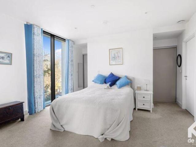 Flat for sale in Montpellier, Golden Valley