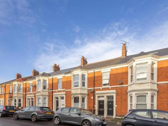Flat for sale in Jesmond, Tyne And Wear