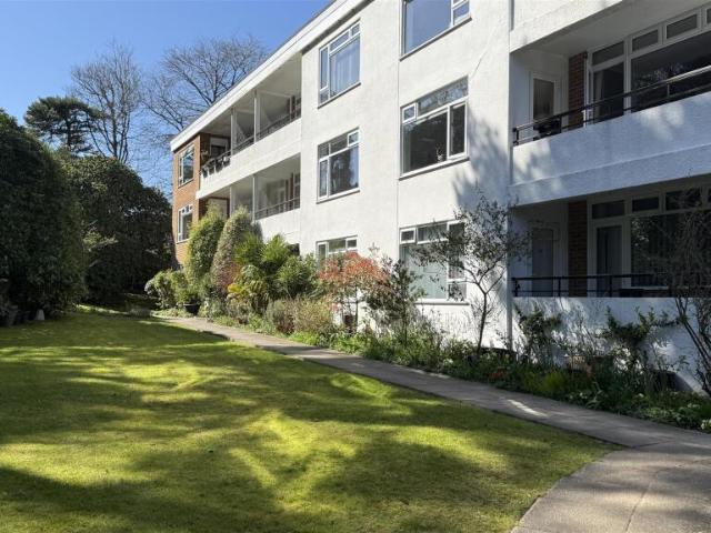 Flat for sale in Branksome Park