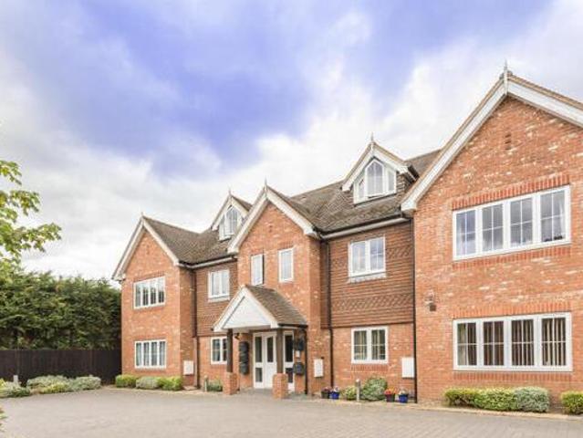 House for sale in Beaconsfield, Forty Green