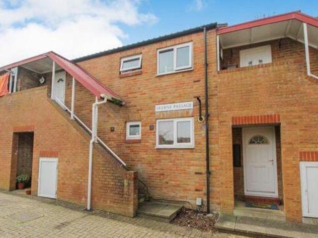 House for sale in Bedford