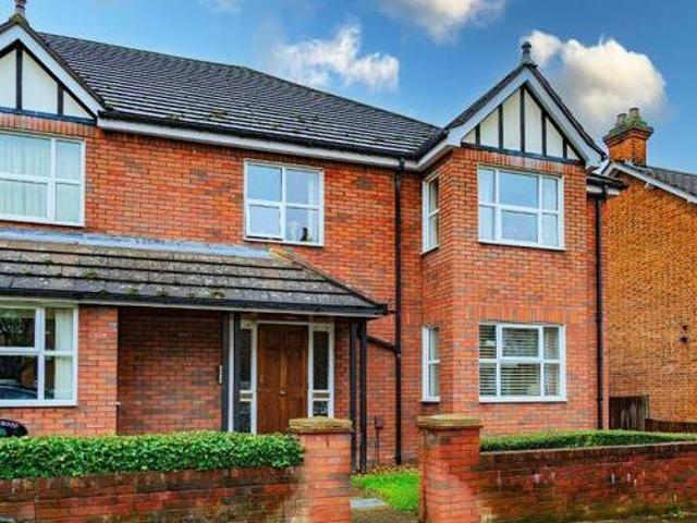 House for sale in Bedford