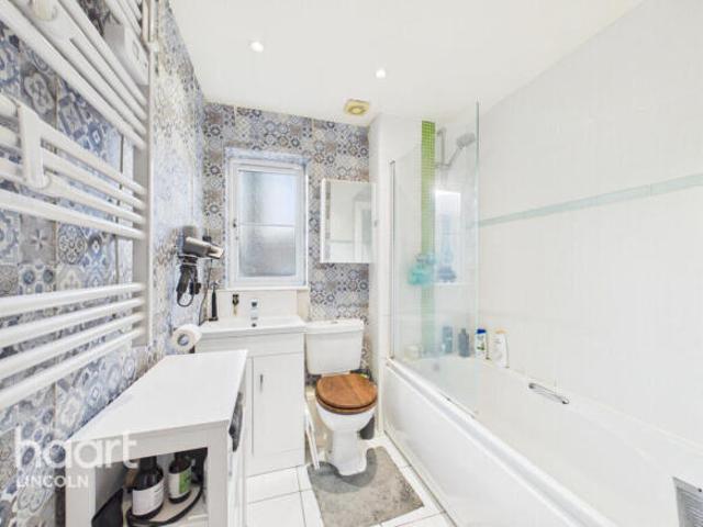 Flat for sale in Boultham, Brayford