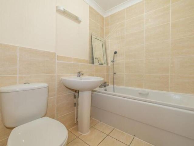 Flat for sale in Longport, The Bridge