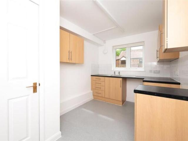 Flat for sale in St Albans, Hertfordshire