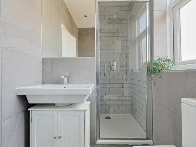 Flat for sale in Heaton, Tyne And Wear