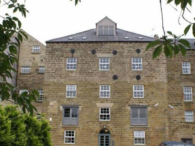House for sale in Froggatt, East Midlands