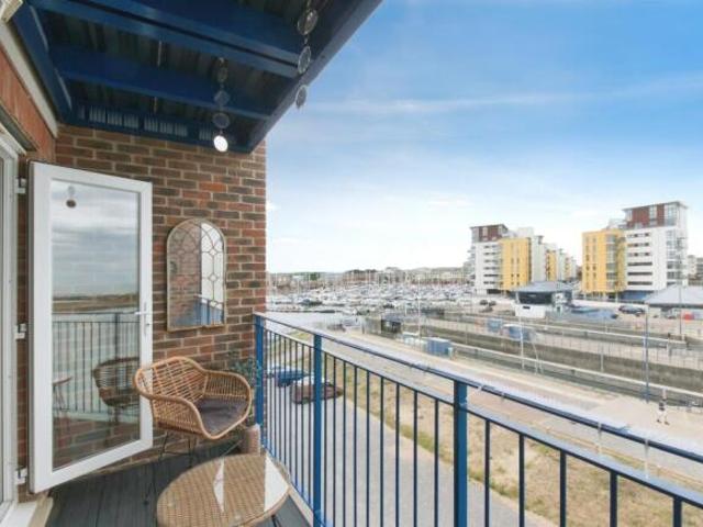 Flat for sale in Sovereign Harbour, Eastbourne