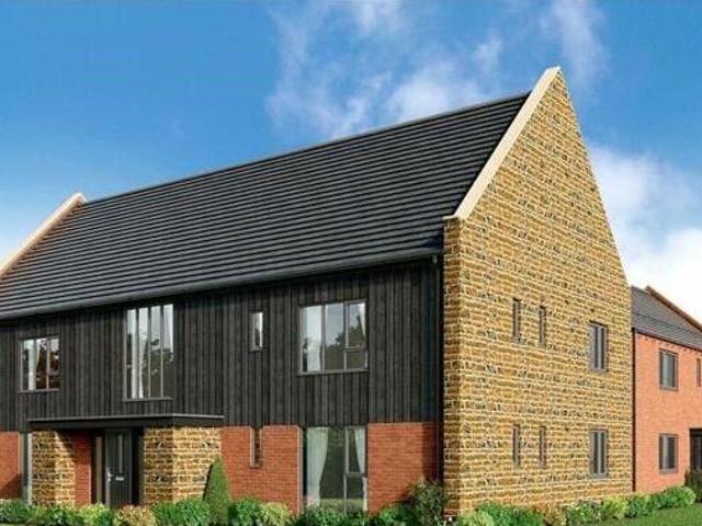 House for sale in Northampton, Northamptonshire