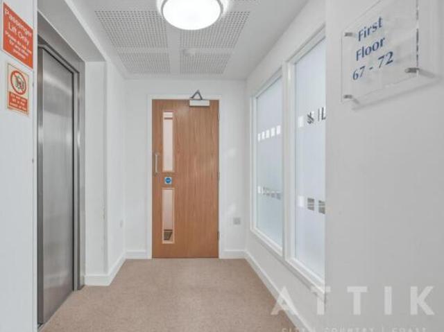 Flat for sale in East Bank, Norfolk