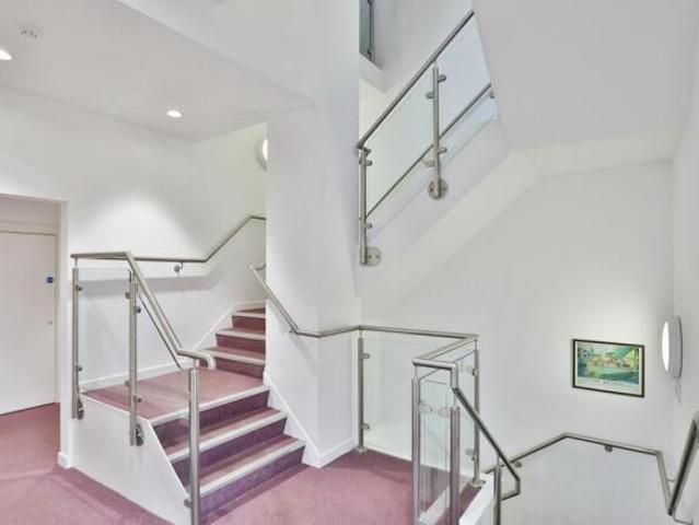 Flat for sale in Heigham Grove, East Bank