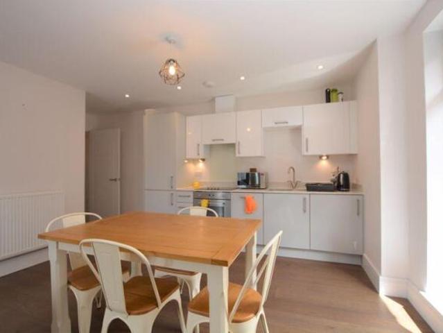 Flat for sale in Slough