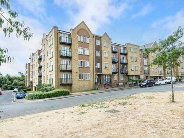 House for rent in Lyons, Greater London