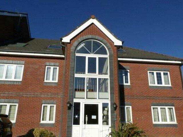 House for sale in Queen's Park, Blackburn