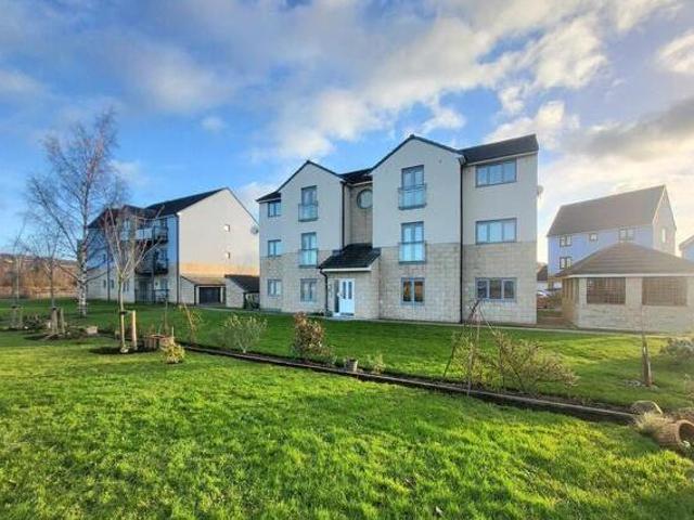 House for sale in Newcastle-under-Lyme, Staffordshire