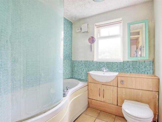 Flat for sale in Arbury, Cambridgeshire