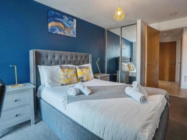 Flat for sale in Sheffield, South Yorkshire