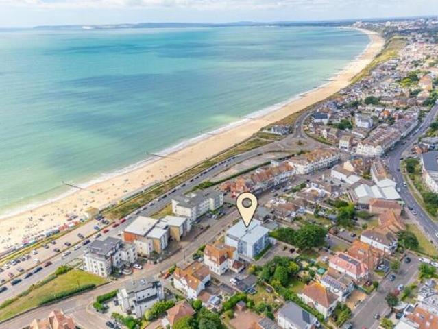 Flat for sale in Boultham, Brayford